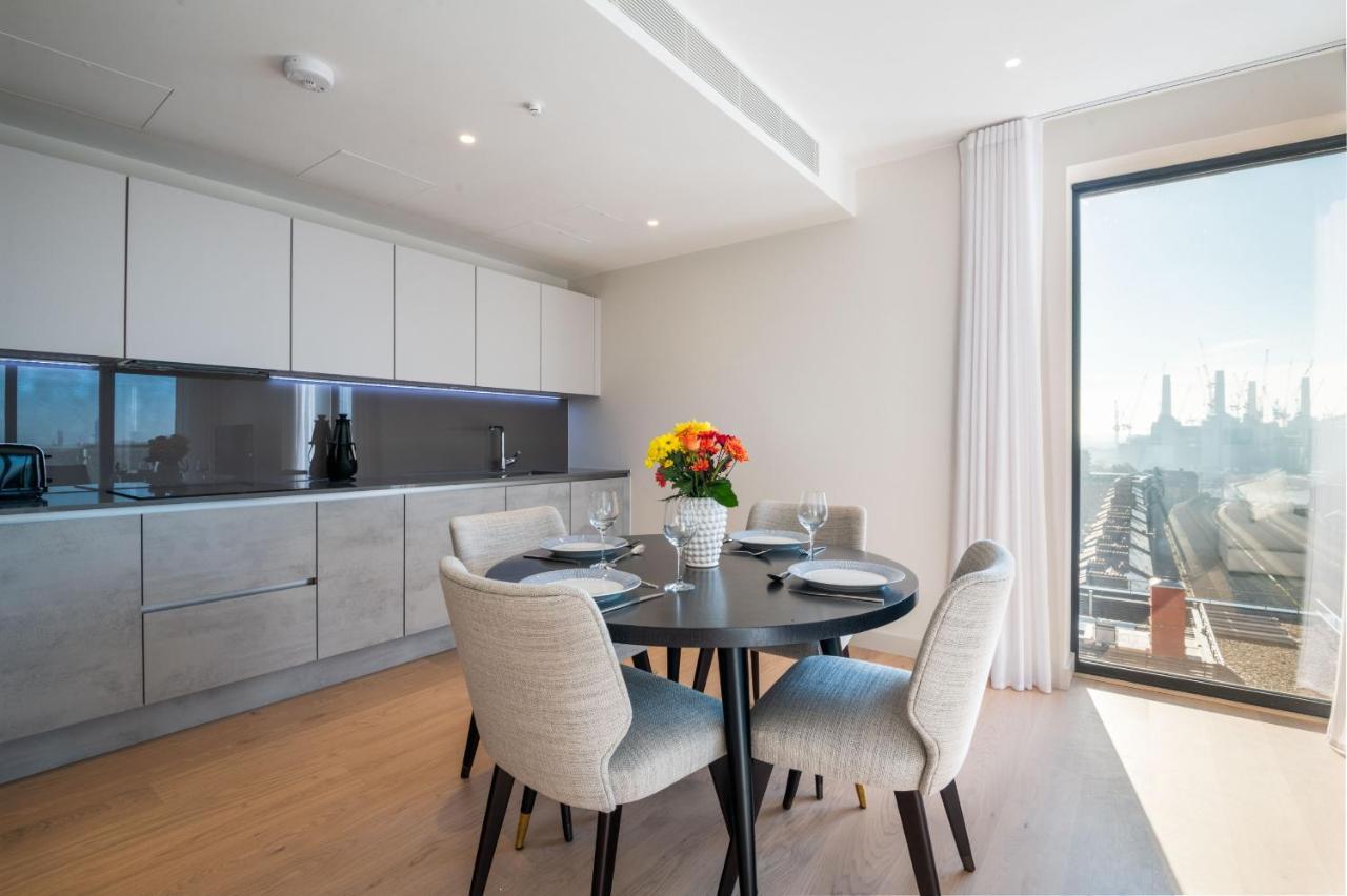 Modern Family Home Close To Victoria Station By Underthedoormat London Eksteriør bilde