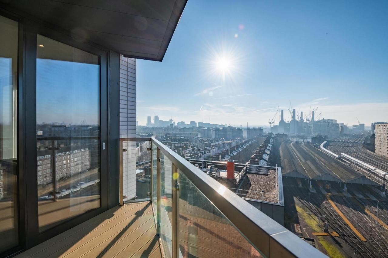 Modern Family Home Close To Victoria Station By Underthedoormat London Eksteriør bilde