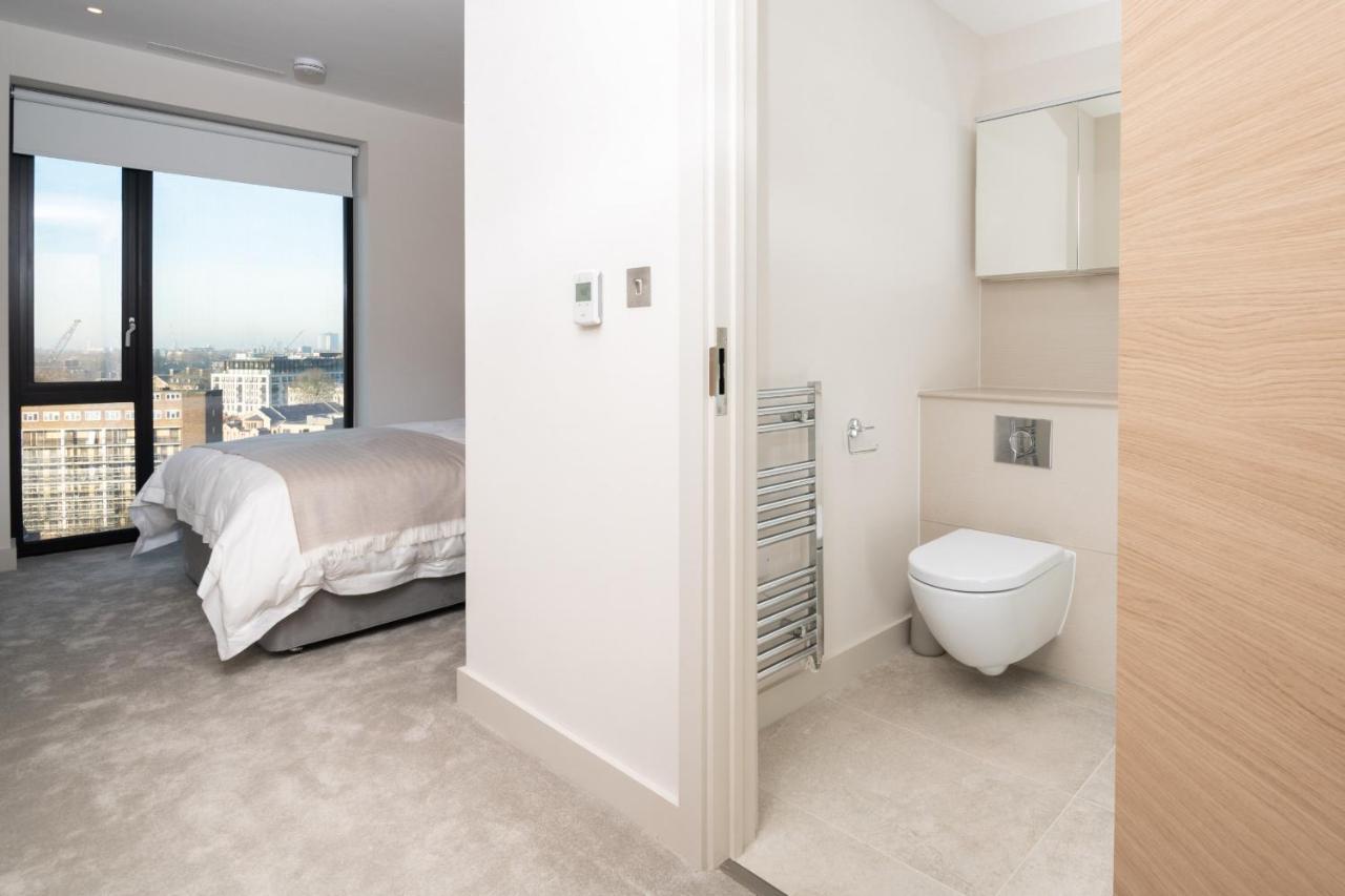 Modern Family Home Close To Victoria Station By Underthedoormat London Eksteriør bilde
