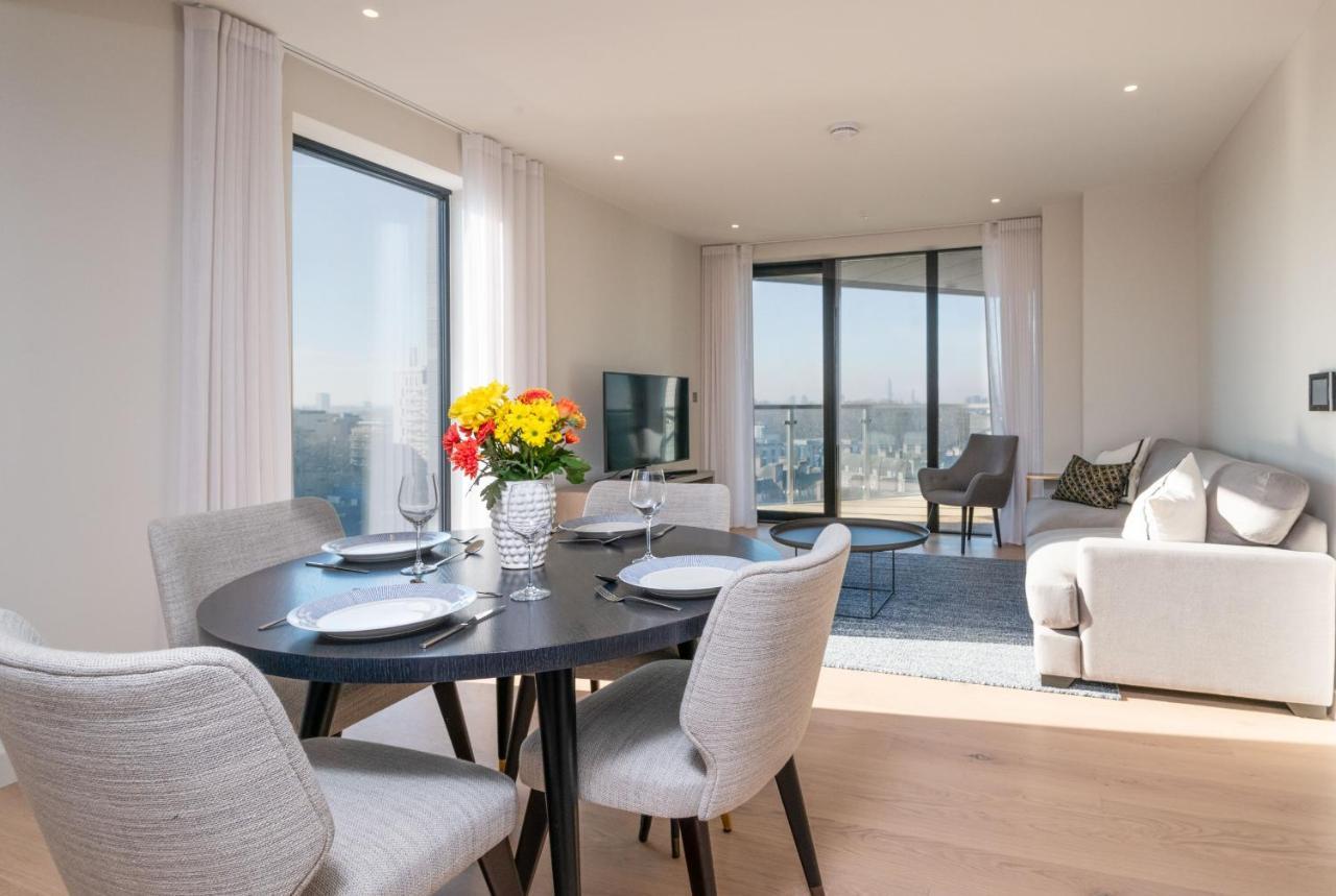 Modern Family Home Close To Victoria Station By Underthedoormat London Eksteriør bilde
